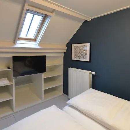 Huisje In Buren * Buren (Gelderland)