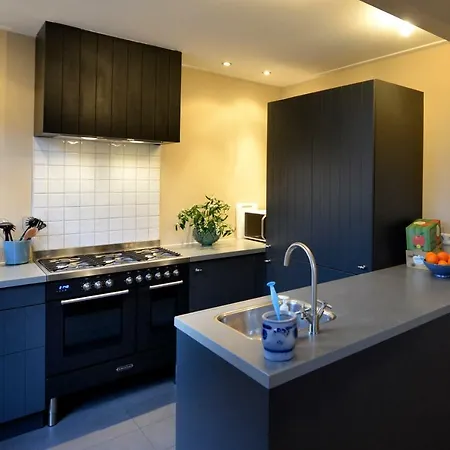 בית נופש Huisje In Buren